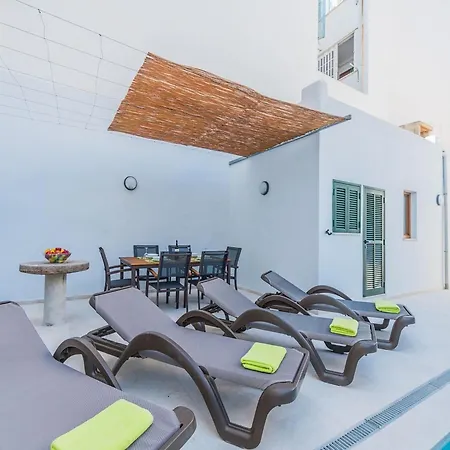 Casa de Férias House With Pool, Puerto Pollenca Port de Pollença